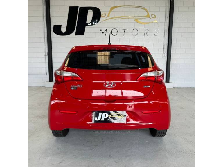 HYUNDAI - HB20 - 2015/2015 - Vermelha - R$ 46.900,00