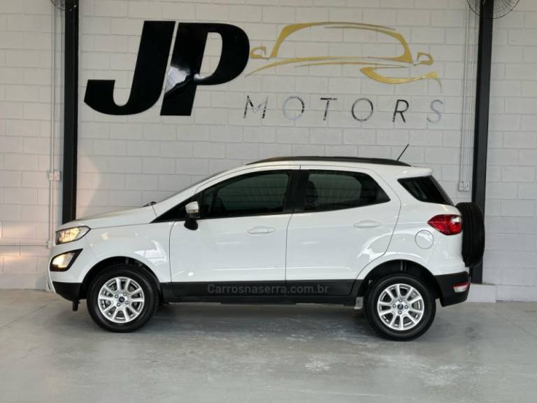 FORD - ECOSPORT - 2017/2018 - Branca - R$ 69.900,00