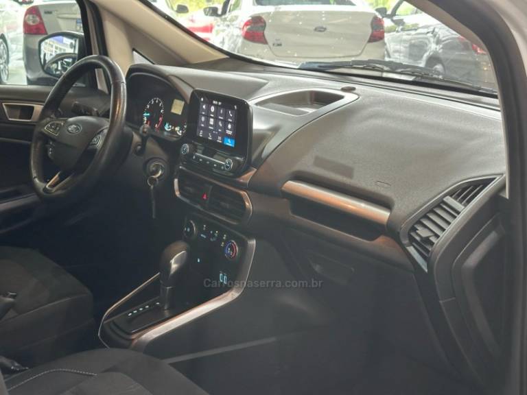 FORD - ECOSPORT - 2017/2018 - Branca - R$ 69.900,00