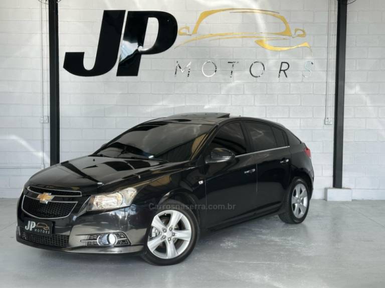 CHEVROLET - CRUZE - 2012/2012 - Preta - R$ 63.900,00