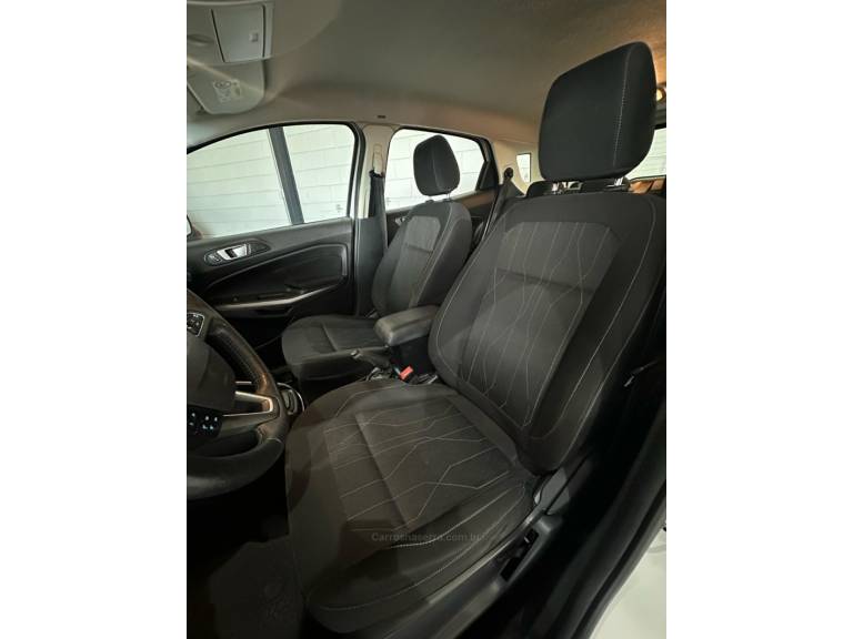 FORD - ECOSPORT - 2017/2018 - Branca - R$ 69.900,00