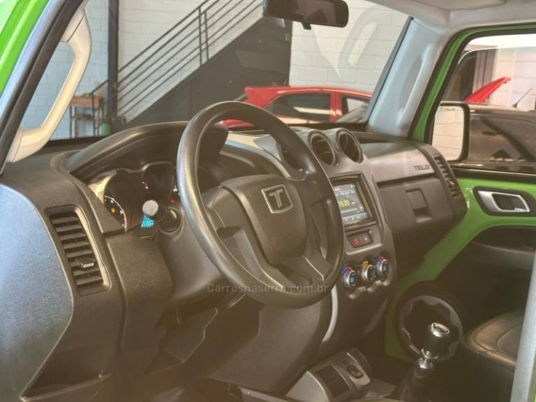 TROLLER - T4 BOLD - 2014/2015 - Verde - R$ 189.900,00