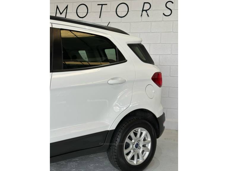 FORD - ECOSPORT - 2017/2018 - Branca - R$ 69.900,00