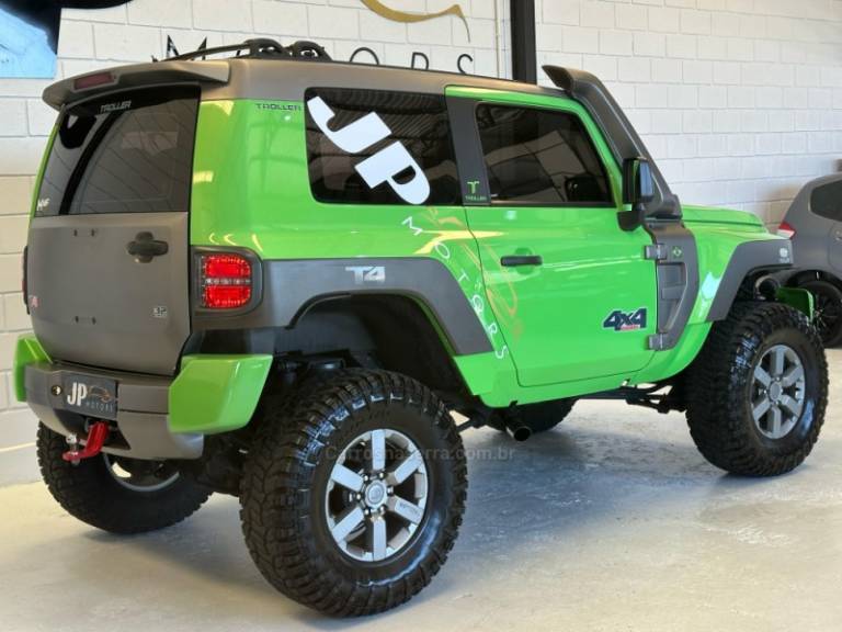 TROLLER - T4 BOLD - 2014/2015 - Verde - R$ 189.900,00