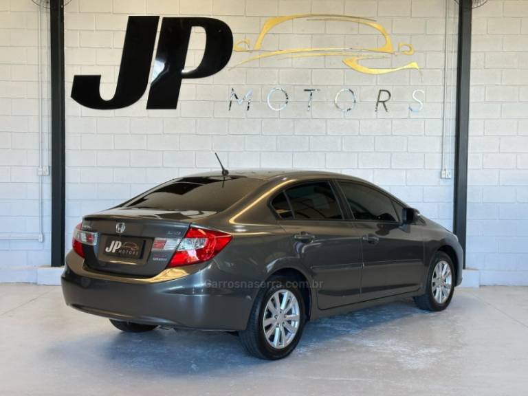 HONDA - CIVIC - 2014/2014 - Branca - R$ 73.900,00